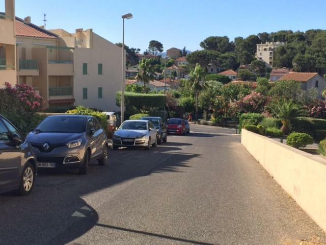 Sanary Apartment Exterior photo